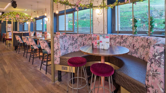 Slug and Lettuce Oxford - 3