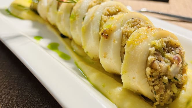 kM KriMar Restaurant - 6