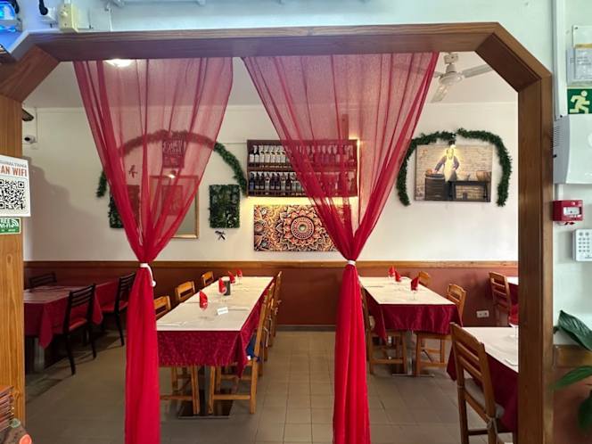 The Global Tadka | Indian Restaurant Fatima - 4