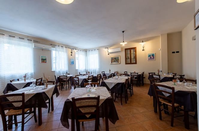 La Cicala e la Formica - 0