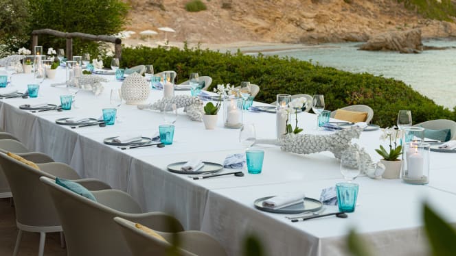 Kento Bay Restaurant and Lookout - 8