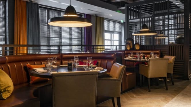 Dakota Manchester - 4