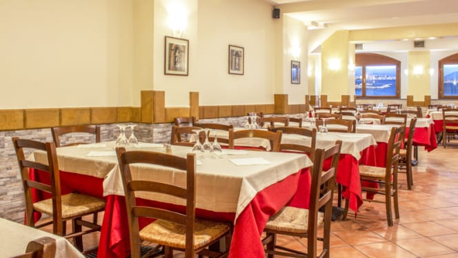 Trattoria Castel Nuovo - 2