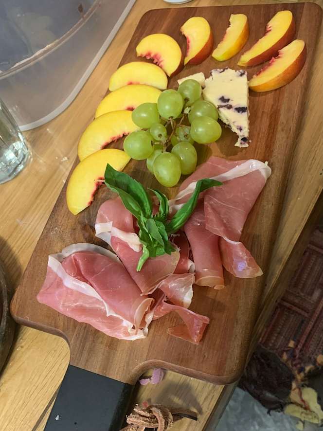 Mercado Cafe Bar - 8