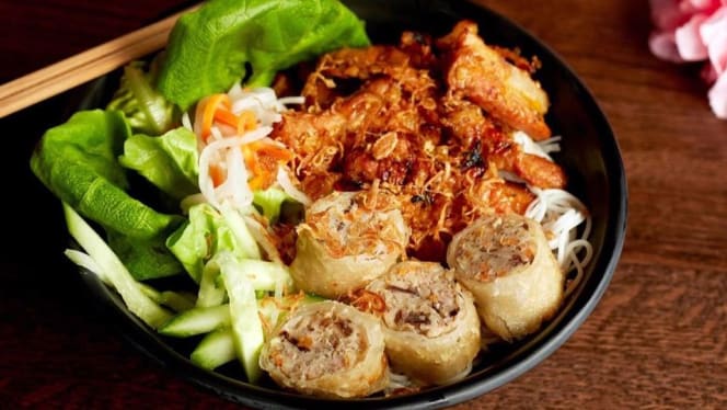 Hoa Sen Restaurant - London - 8