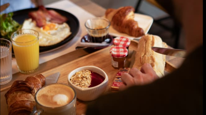 La Fille des Vignes - 1