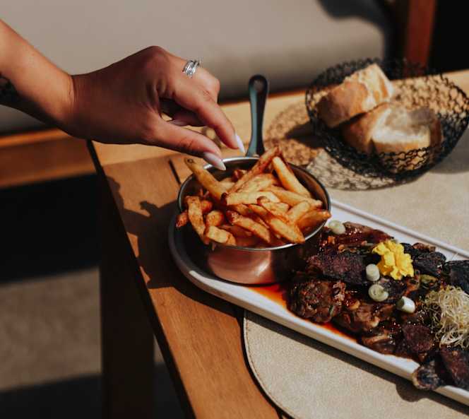 Le Comptoir Des Halles - Bistro Gourmand - 5