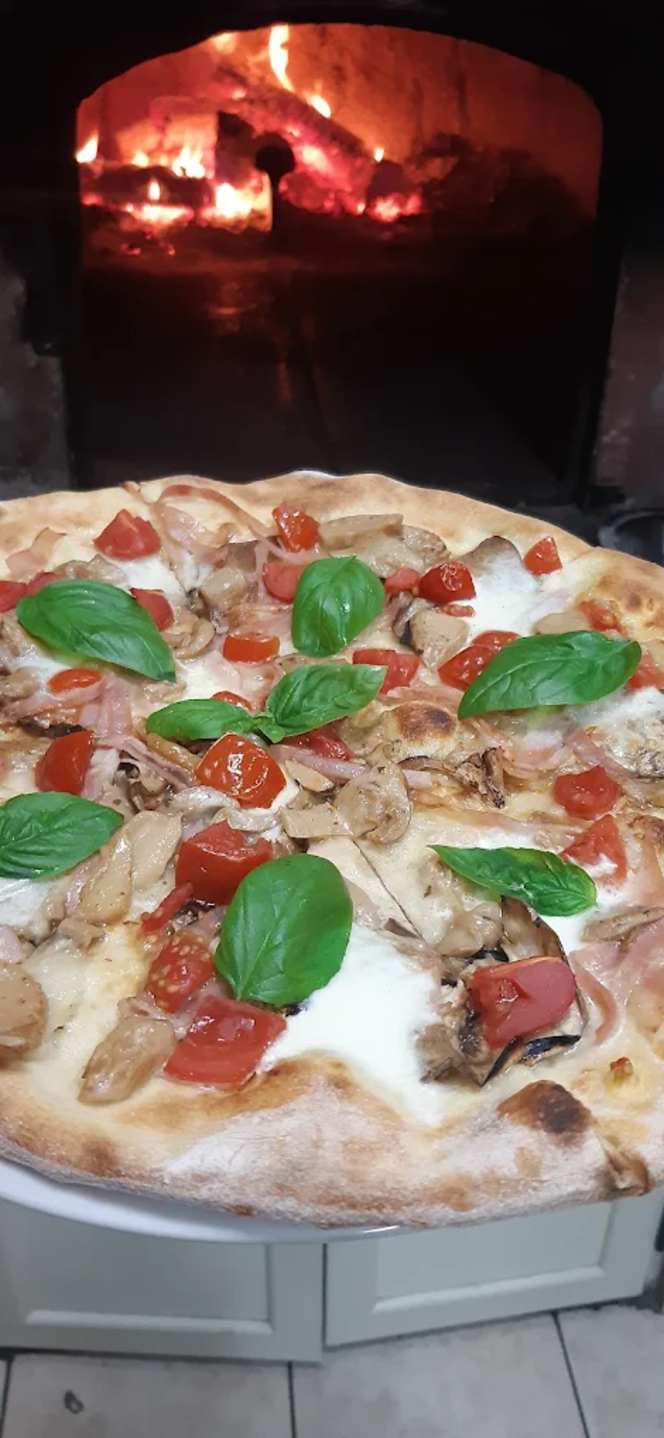 La Trave Pizzeria Paninoteca - 6
