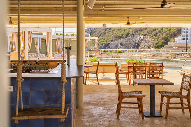 Pool Bar Hyde Ibiza - 1