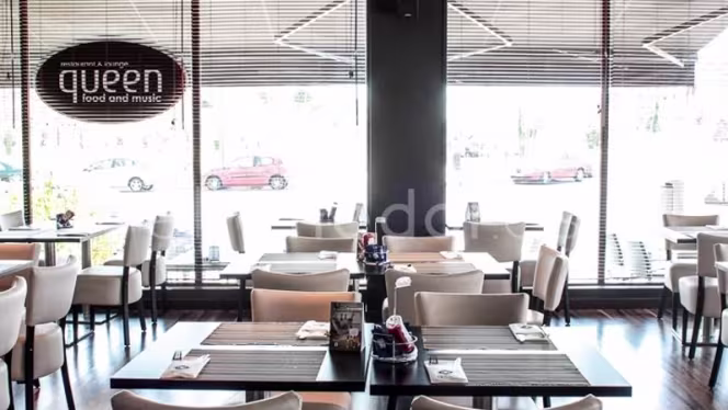 Queen Las Tablas - 5