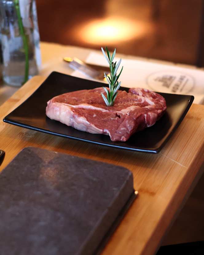 Morlang Stone Grill Dining - 9