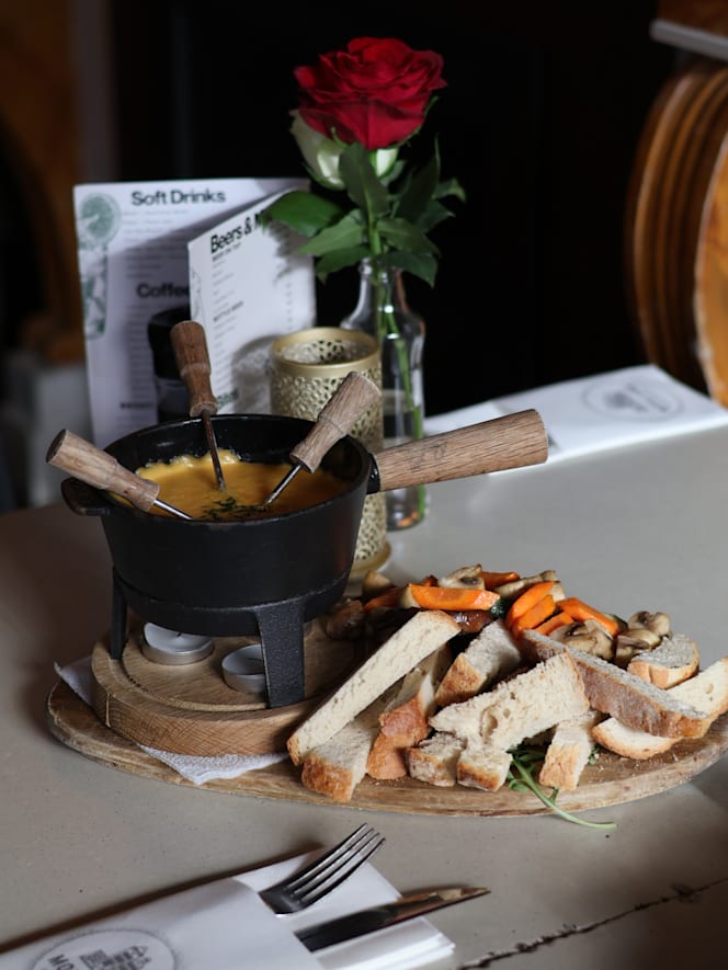 Morlang Stone Grill Dining - 7