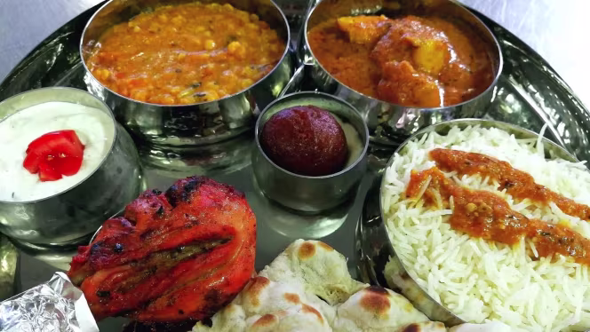 Royal INDIAN ristorante - 7