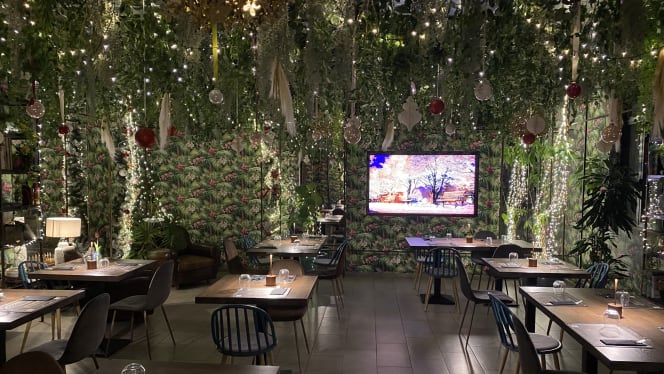 Meridiana Lounge - 9