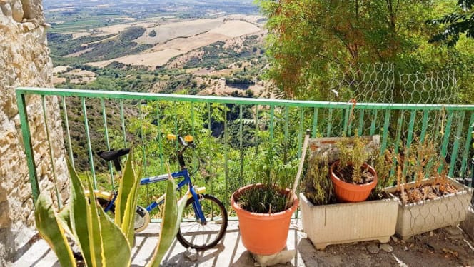 Trattoria Le Lamie (Panorama mozzafiato ) - 9