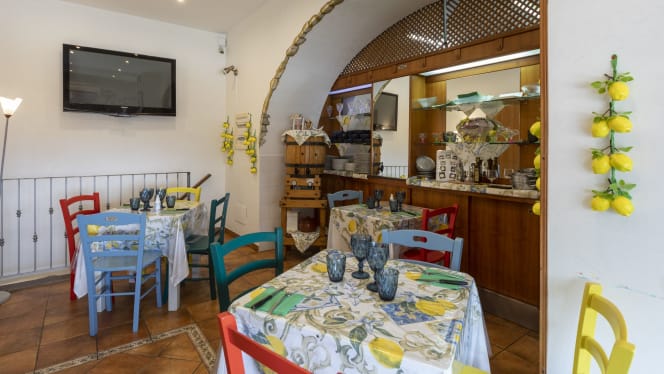 Trattoria Add'a Signora - 6