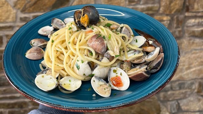 Happy Memories - Pizzeria - 8