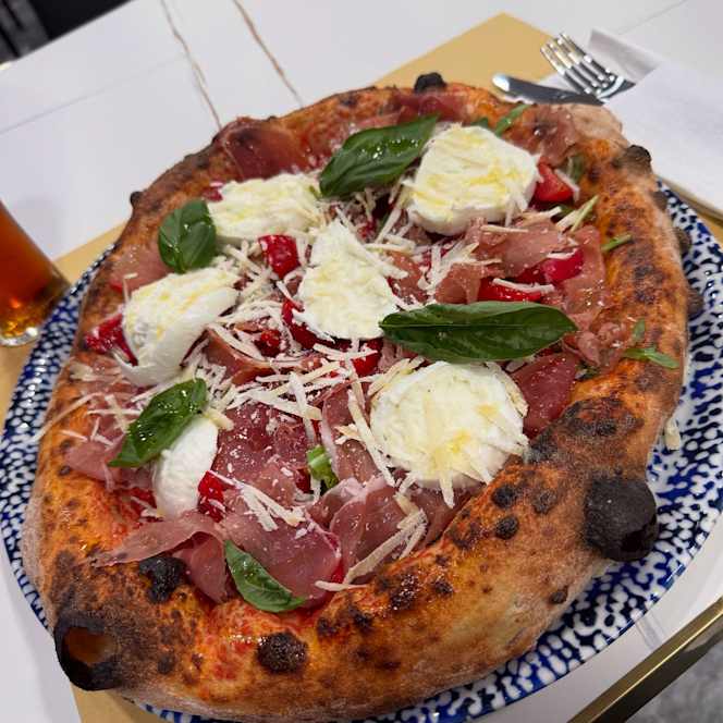 Mareluna Pizzeria Bar - 1