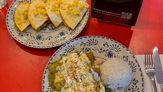 Pirekas Mexican Food - 4