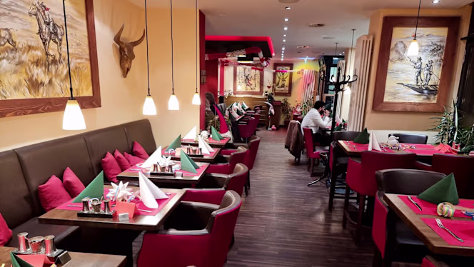 Big Bull Steakhouse - 5