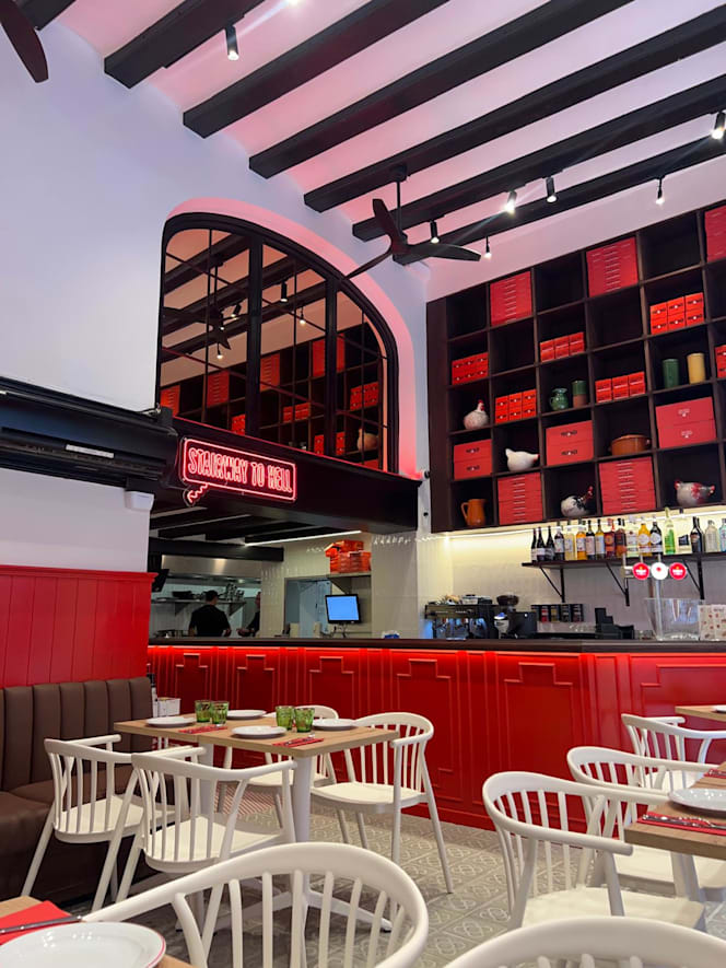 Poca-Solta - Portal de l'Àngel - 4