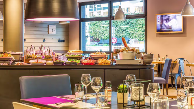 Campanile Paris Ouest-Pont de Suresnes - 1