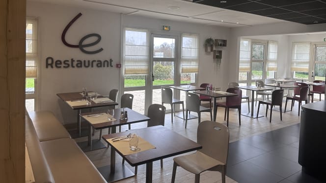 Le Restaurant Campanile - 8