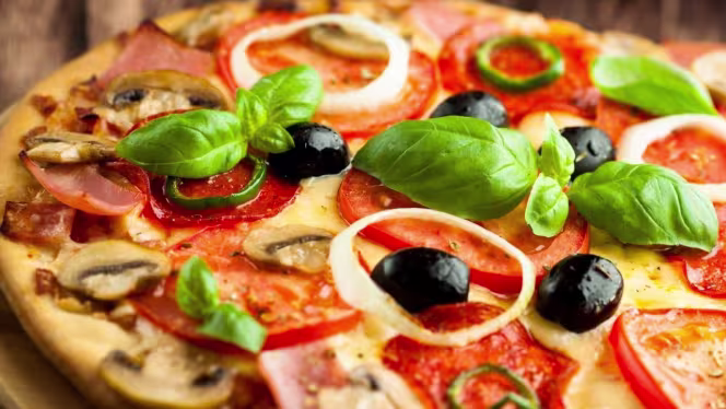 Chequers Bar & Restaurant - 2