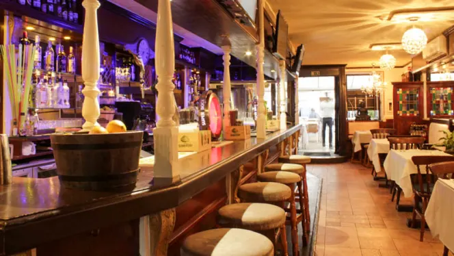 Chequers Bar & Restaurant - 0