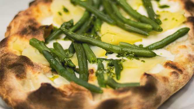 Pizzeria Basil - 4