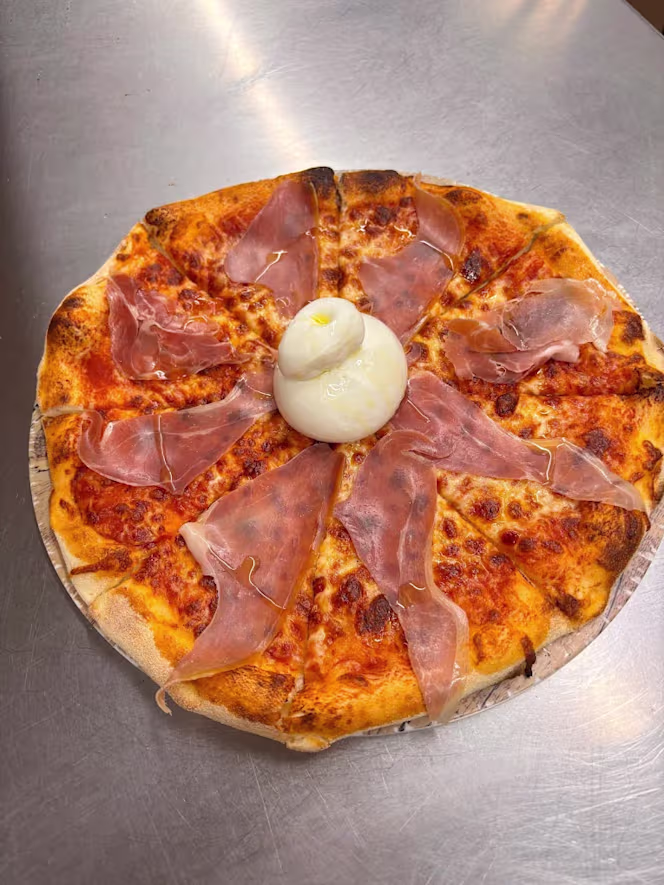 Claudio's Pizzas - 0