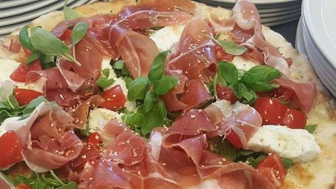 Pizza House - 5
