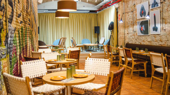 Poca-Solta - Rambla Catalunya - 9