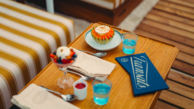 La Plage du Martinez - Cannes - 6