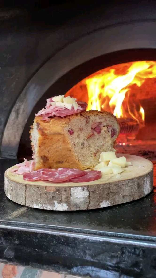 Sports Bar Italian Food - Carrer Ample - 3