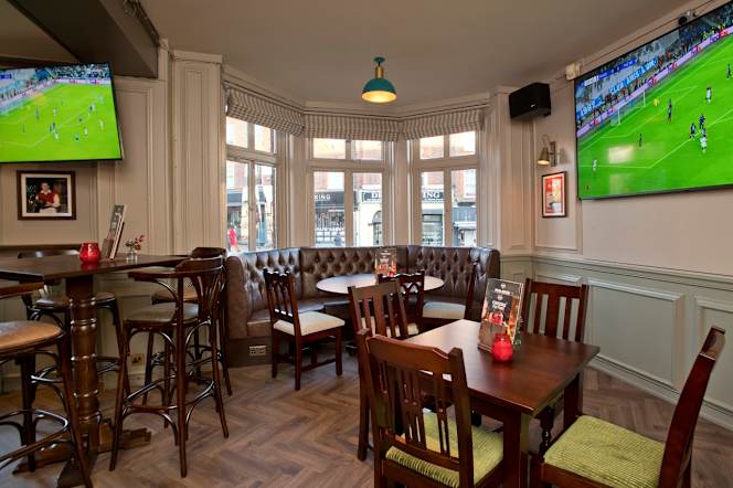 The George Woodford - 4