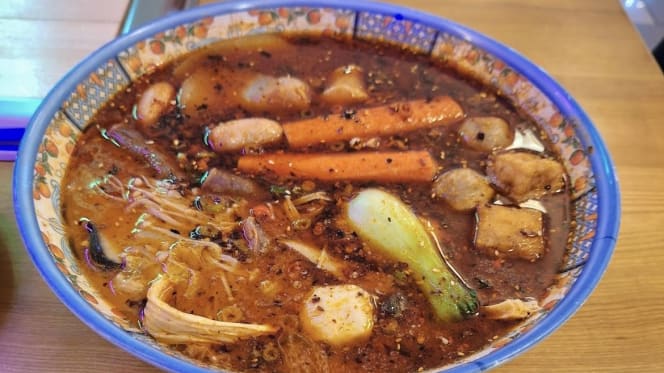 Shi Bai Wei BBQ & Ramen - Venezia - 1