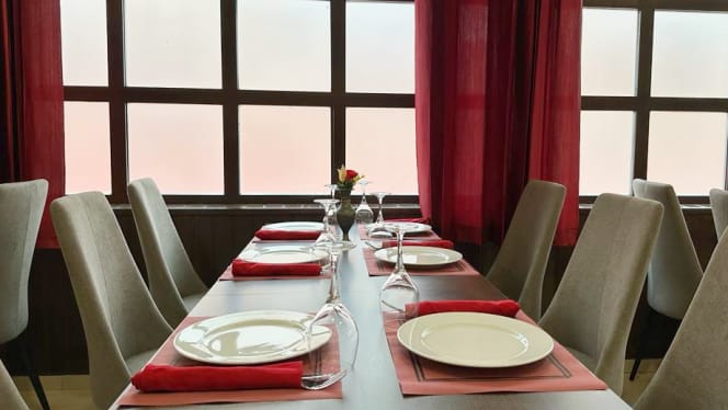 Mountain Tandoori - Indian & Nepali Cuisine - 8