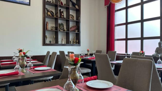 Mountain Tandoori - Indian & Nepali Cuisine - 9