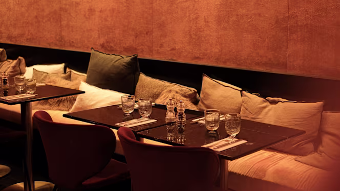 Le Petit Olympia - Paris - 6