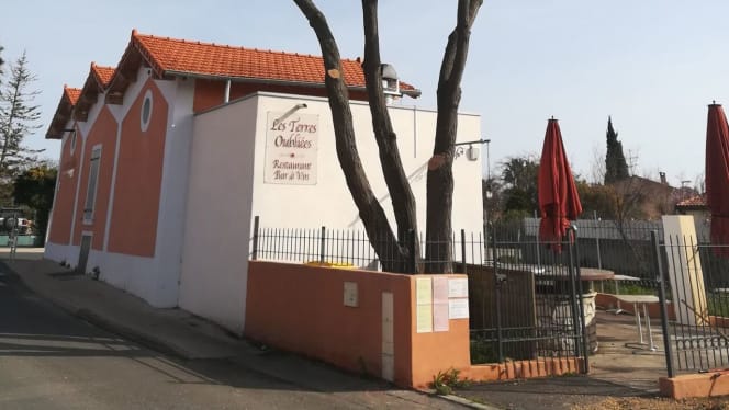 Les Terres Oubliees - 5