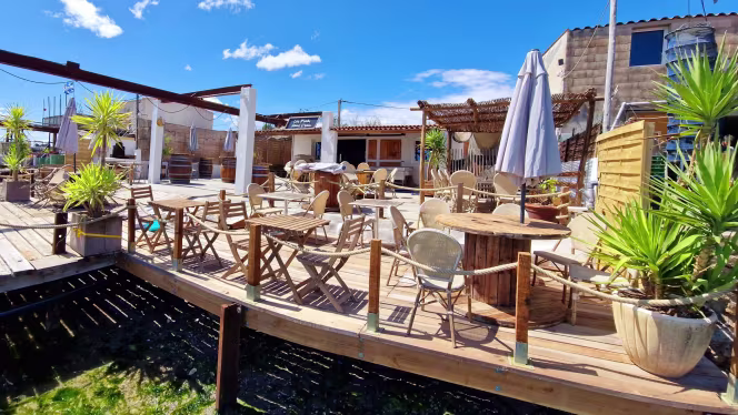 Les pieds dans l'eau - 5