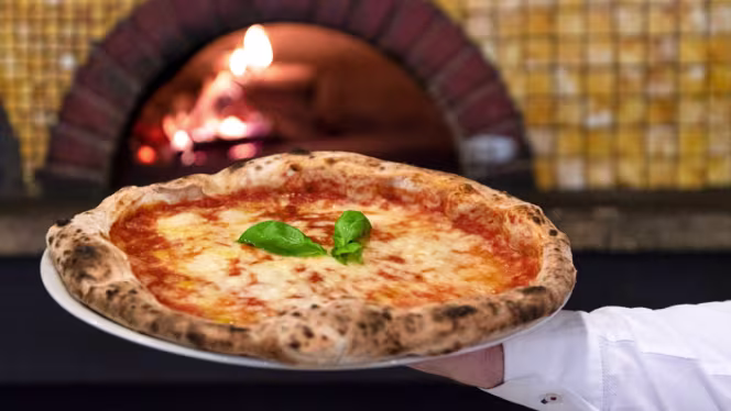 Pizza Forum al Colosseo - Roma - 6