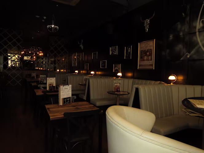 The Bootlegger - Leeds - 4