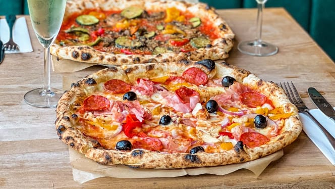 The Pizza Room - Hackney - London - 2