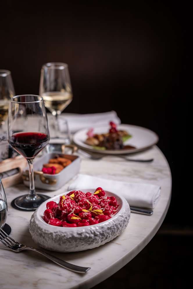 Rumbo Bar & Eatery - 8