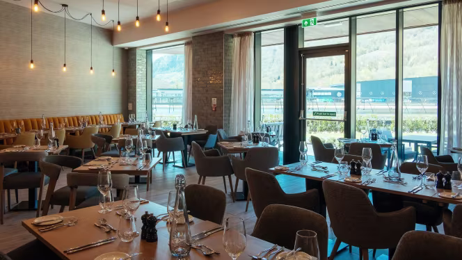 Ixora Hotel Restaurant - 5