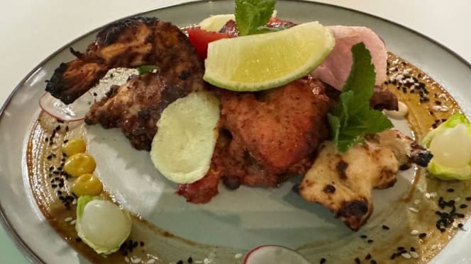 Elaichi indian restaurant - 8