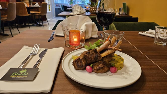 Elaichi indian restaurant - 2