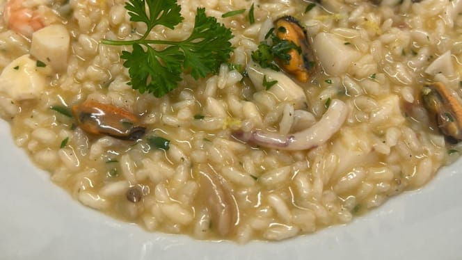 Miramare Restaurant - Mondragone - 4